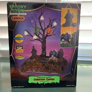 Lemax Spooky Town Cementery Capers with Box